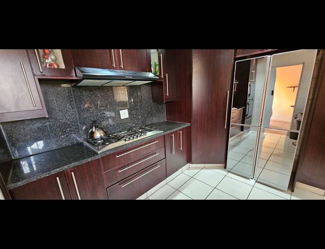3 BEDROOM HOUSE FOR SALE IN ELANDSPARK
